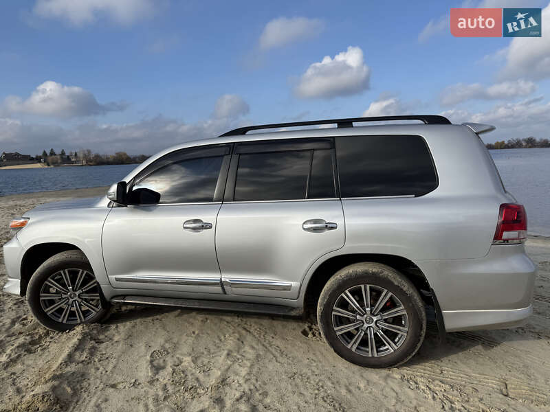 Внедорожник / Кроссовер Toyota Land Cruiser 2012 в Харькове