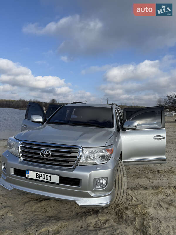 Внедорожник / Кроссовер Toyota Land Cruiser 2012 в Харькове