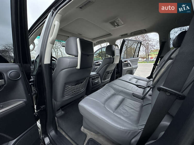Внедорожник / Кроссовер Toyota Land Cruiser 2010 в Одессе фото 36 Внедорожник / Кроссовер Toyota Land Cruiser 2010 в Одессе