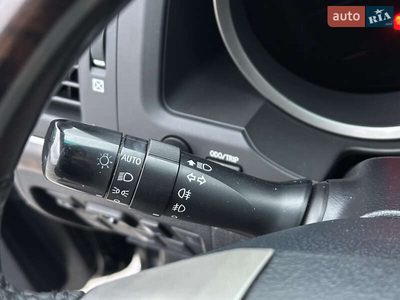 Внедорожник / Кроссовер Toyota Land Cruiser 2010 в Одессе фото 66 Внедорожник / Кроссовер Toyota Land Cruiser 2010 в Одессе