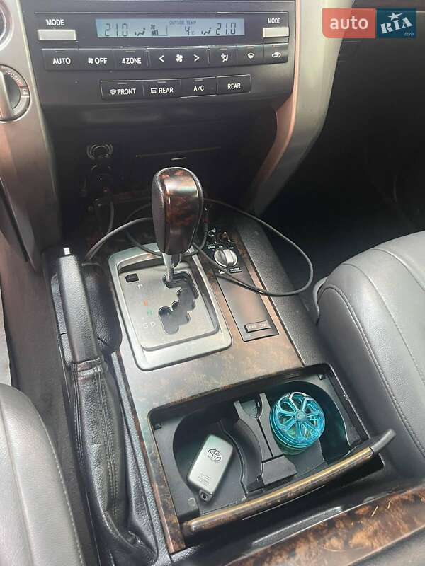 Внедорожник / Кроссовер Toyota Land Cruiser 2008 в Корце фото 2 Внедорожник / Кроссовер Toyota Land Cruiser 2008 в Корце