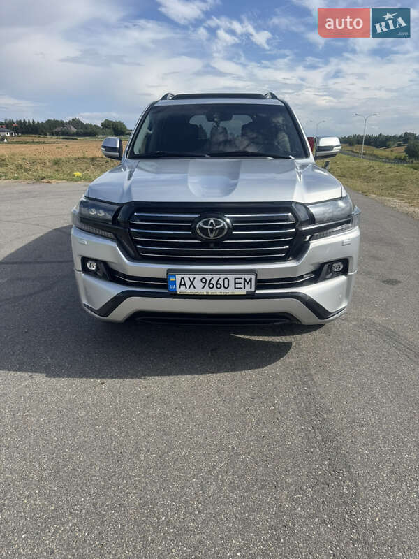 Toyota Land Cruiser 2016