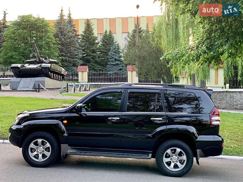 Внедорожник / Кроссовер Toyota Land Cruiser 2008 в Киеве фото Внедорожник / Кроссовер Toyota Land Cruiser 2008 в Киеве