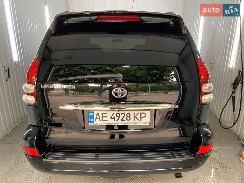 Внедорожник / Кроссовер Toyota Land Cruiser 2008 в Киеве фото 3 Внедорожник / Кроссовер Toyota Land Cruiser 2008 в Киеве