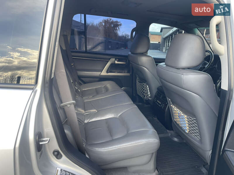 Позашляховик / Кросовер Toyota Land Cruiser 2008 в Полтаві