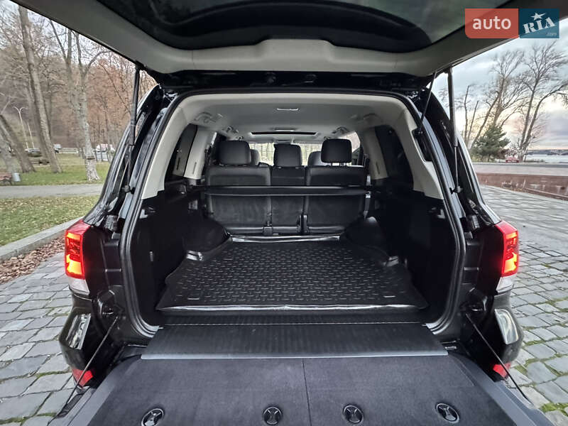 Внедорожник / Кроссовер Toyota Land Cruiser 2018 в Киеве фото 40 Внедорожник / Кроссовер Toyota Land Cruiser 2018 в Киеве