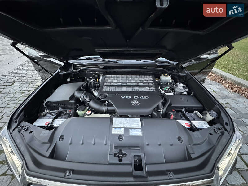 Внедорожник / Кроссовер Toyota Land Cruiser 2018 в Киеве фото 49 Внедорожник / Кроссовер Toyota Land Cruiser 2018 в Киеве