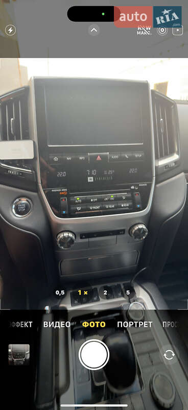 Внедорожник / Кроссовер Toyota Land Cruiser 2020 в Коростышеве