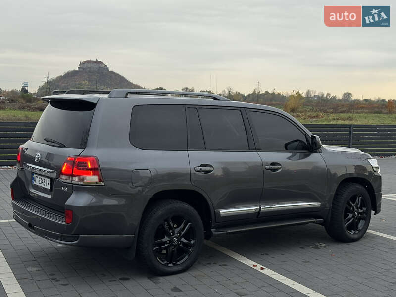 Позашляховик / Кросовер Toyota Land Cruiser 2010 в Мукачевому фото 25 Позашляховик / Кросовер Toyota Land Cruiser 2010 в Мукачевому