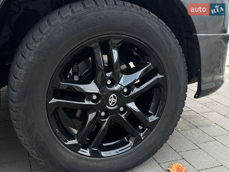 Позашляховик / Кросовер Toyota Land Cruiser 2010 в Мукачевому фото 30 Позашляховик / Кросовер Toyota Land Cruiser 2010 в Мукачевому
