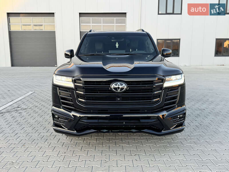 Внедорожник / Кроссовер Toyota Land Cruiser 2021 в Мукачево