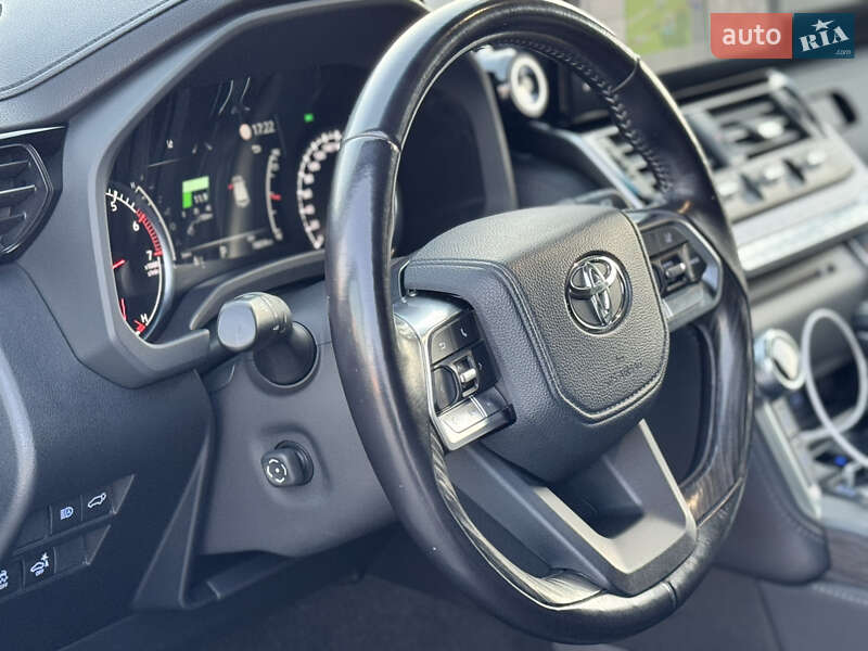 Внедорожник / Кроссовер Toyota Land Cruiser 2021 в Мукачево