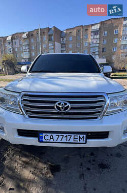 Внедорожник / Кроссовер Toyota Land Cruiser 2013 в Ватутино