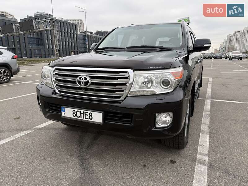 Внедорожник / Кроссовер Toyota Land Cruiser 2013 в Киеве