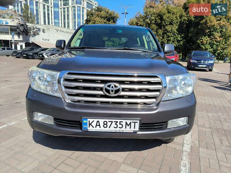 Внедорожник / Кроссовер Toyota Land Cruiser 2008 в Киеве