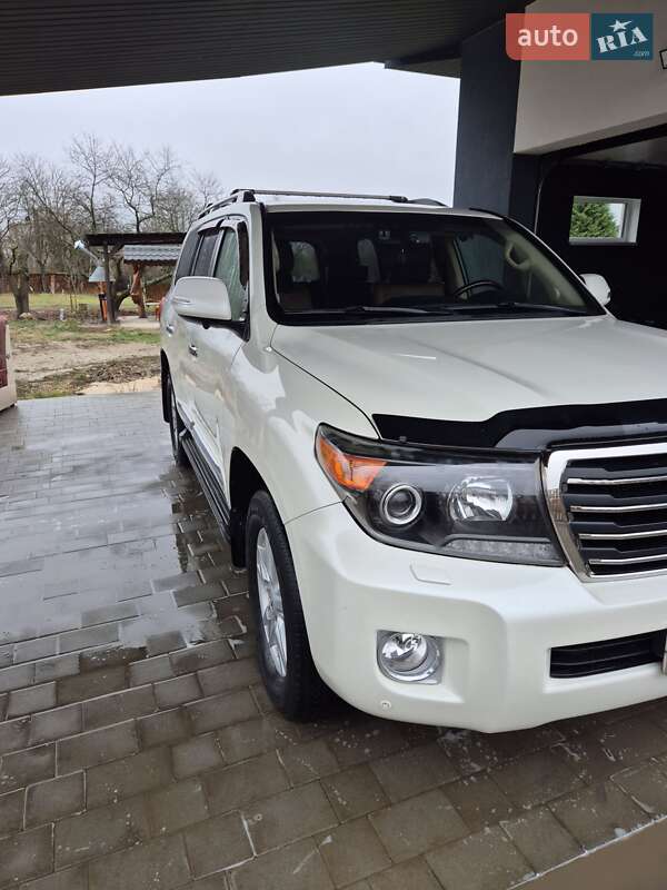 Внедорожник / Кроссовер Toyota Land Cruiser 2014 в Берегово