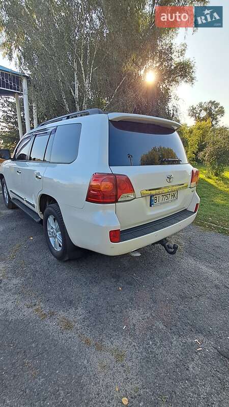 Внедорожник / Кроссовер Toyota Land Cruiser 2012 в Полтаве фото 2 Внедорожник / Кроссовер Toyota Land Cruiser 2012 в Полтаве