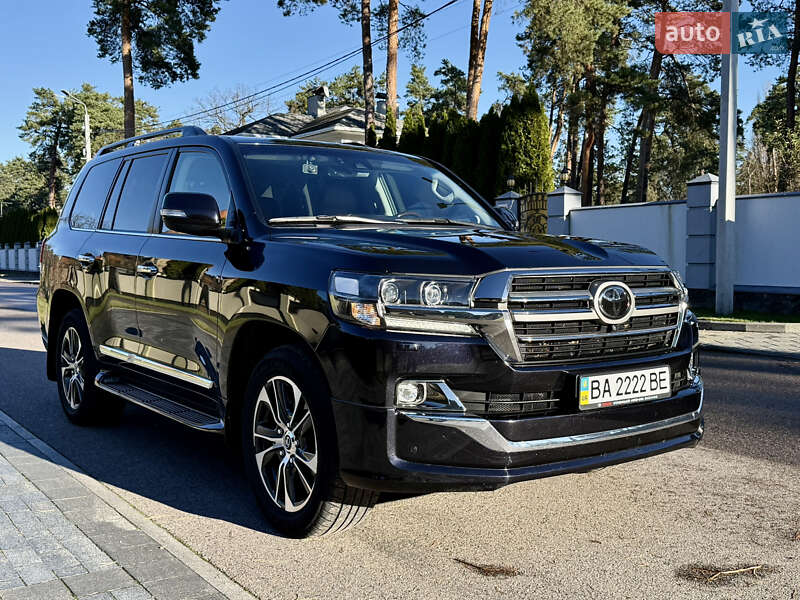 Toyota Land Cruiser 2020