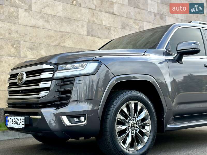 Внедорожник / Кроссовер Toyota Land Cruiser 2021 в Киеве