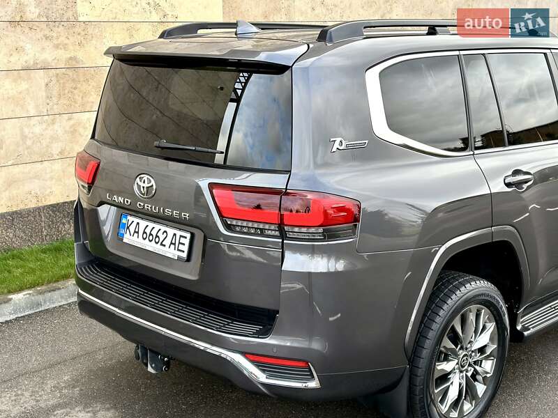 Внедорожник / Кроссовер Toyota Land Cruiser 2021 в Киеве