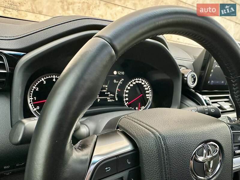 Внедорожник / Кроссовер Toyota Land Cruiser 2021 в Киеве
