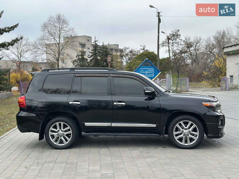 Внедорожник / Кроссовер Toyota Land Cruiser 2012 в Кременчуге