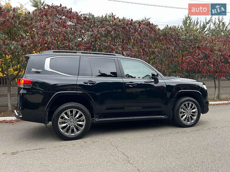 Внедорожник / Кроссовер Toyota Land Cruiser 2022 в Киеве фото 5 Внедорожник / Кроссовер Toyota Land Cruiser 2022 в Киеве