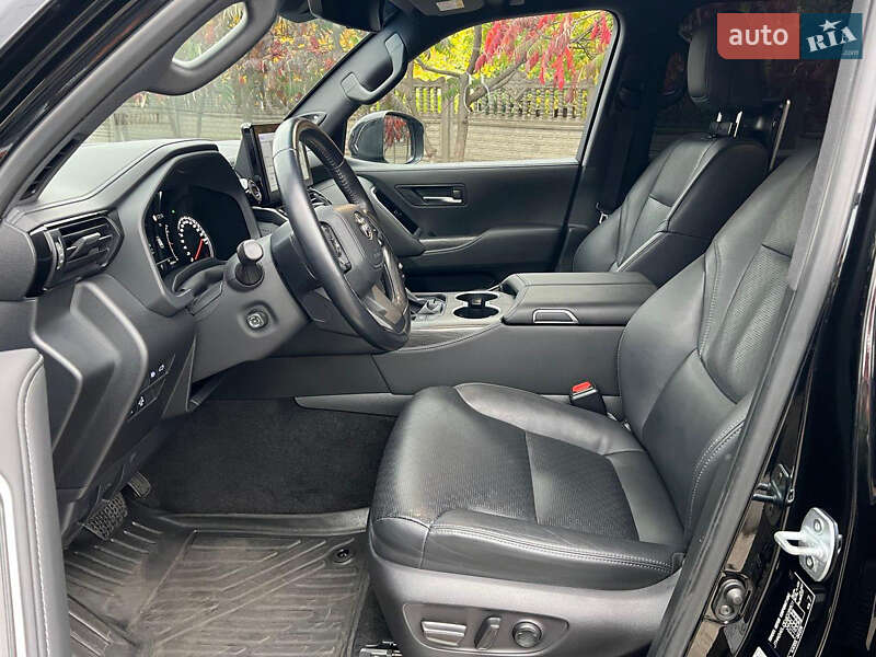 Внедорожник / Кроссовер Toyota Land Cruiser 2022 в Киеве фото 6 Внедорожник / Кроссовер Toyota Land Cruiser 2022 в Киеве