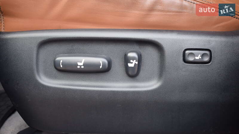 Внедорожник / Кроссовер Toyota Land Cruiser 2014 в Житомире