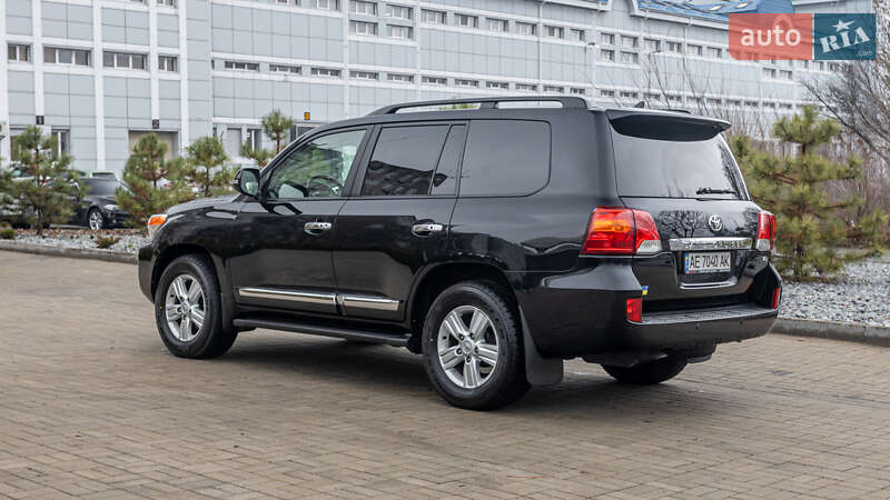 Внедорожник / Кроссовер Toyota Land Cruiser 2014 в Днепре
