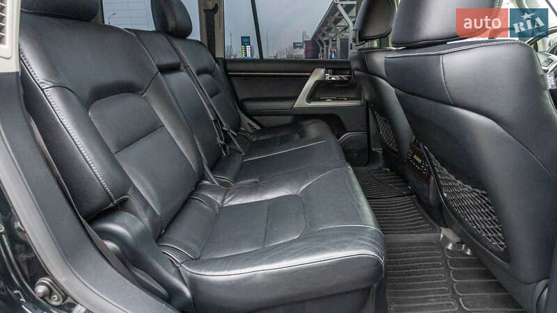 Внедорожник / Кроссовер Toyota Land Cruiser 2014 в Днепре