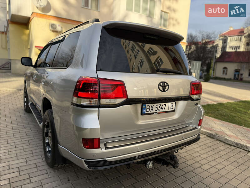 Внедорожник / Кроссовер Toyota Land Cruiser 2008 в Каменец-Подольском