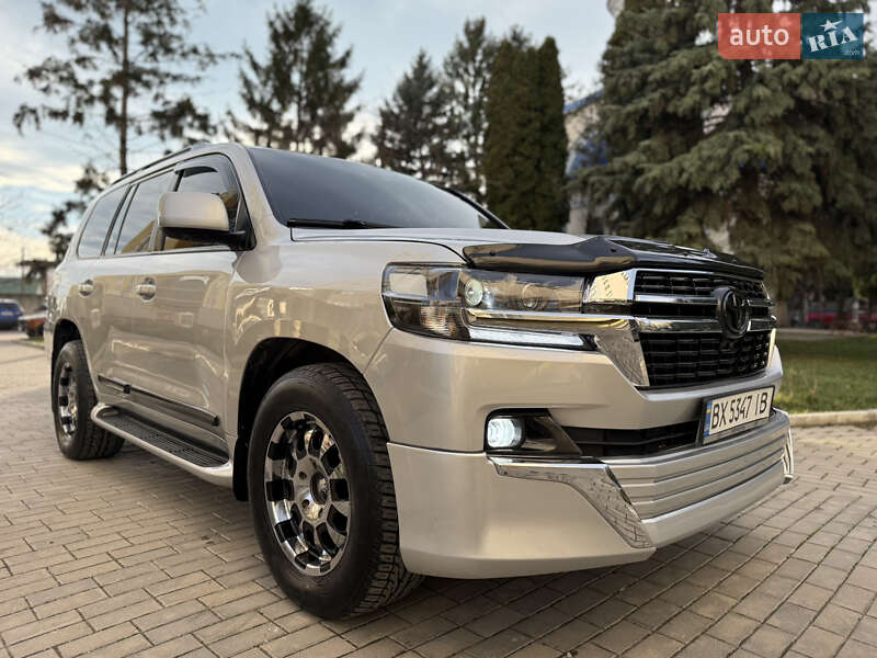Внедорожник / Кроссовер Toyota Land Cruiser 2008 в Каменец-Подольском