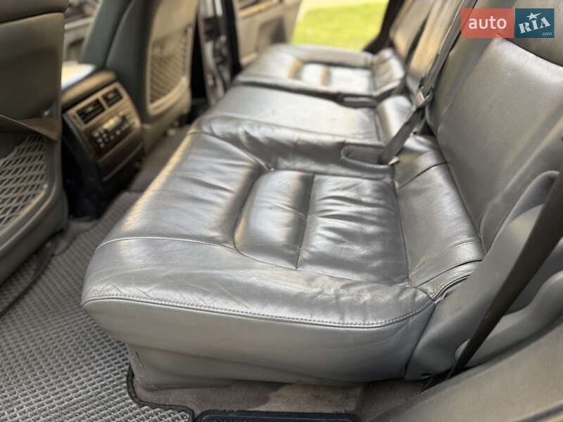 Внедорожник / Кроссовер Toyota Land Cruiser 2008 в Каменец-Подольском