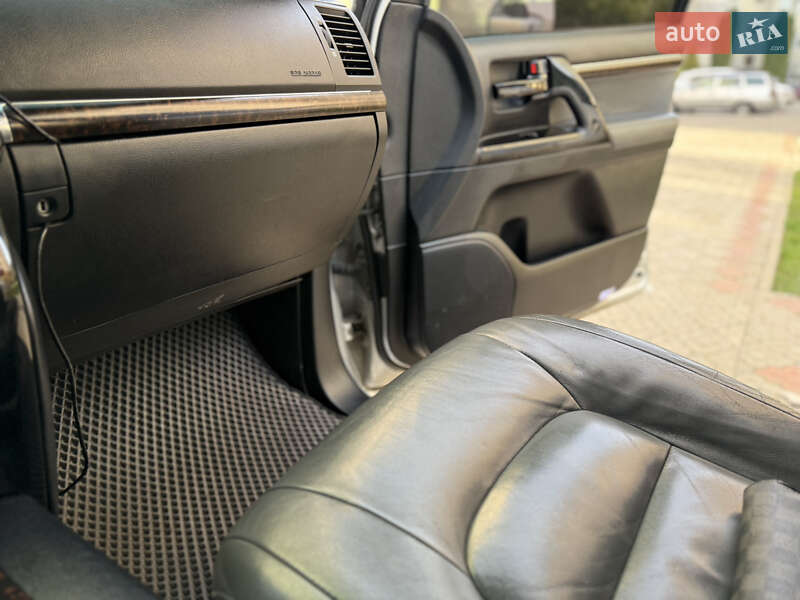 Внедорожник / Кроссовер Toyota Land Cruiser 2008 в Каменец-Подольском