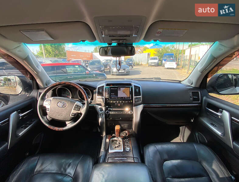 Внедорожник / Кроссовер Toyota Land Cruiser 2012 в Ровно