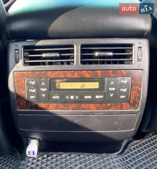 Внедорожник / Кроссовер Toyota Land Cruiser 2012 в Ровно