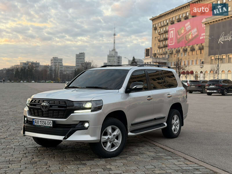 Внедорожник / Кроссовер Toyota Land Cruiser 2008 в Харькове