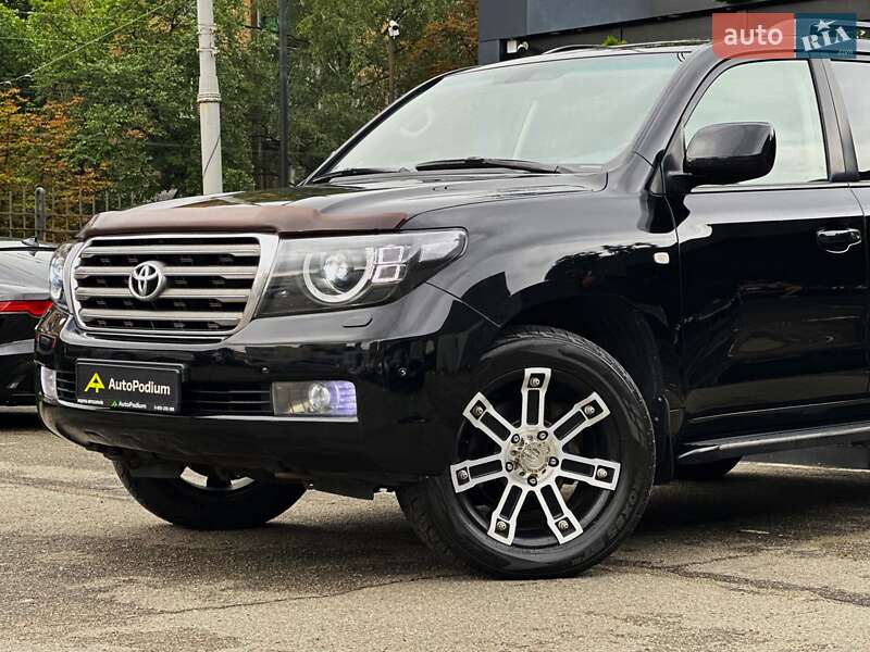 Внедорожник / Кроссовер Toyota Land Cruiser 2008 в Киеве