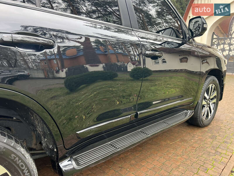 Внедорожник / Кроссовер Toyota Land Cruiser 2015 в Киеве