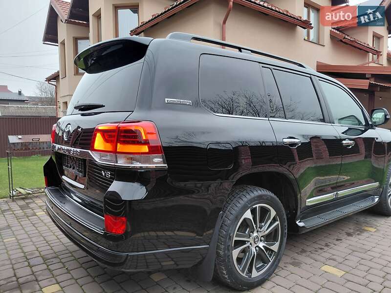 Внедорожник / Кроссовер Toyota Land Cruiser 2020 в Ивано-Франковске фото 108 Внедорожник / Кроссовер Toyota Land Cruiser 2020 в Ивано-Франковске