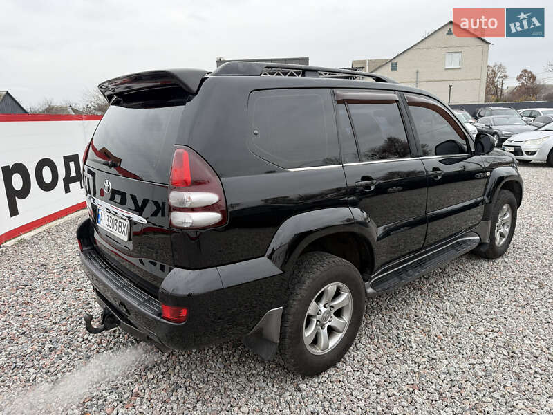 Внедорожник / Кроссовер Toyota Land Cruiser 2006 в Переяславе