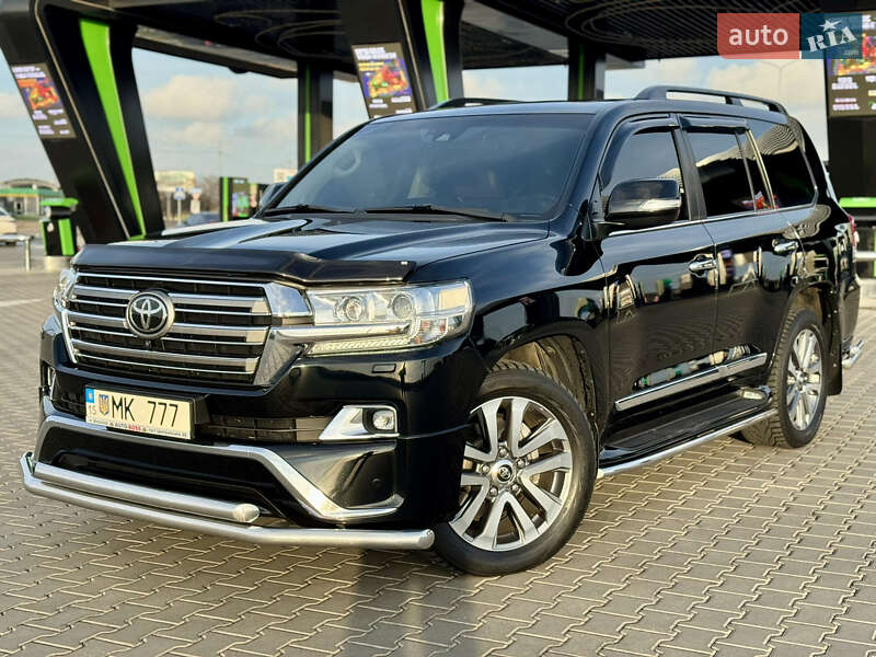 Внедорожник / Кроссовер Toyota Land Cruiser 2017 в Николаеве