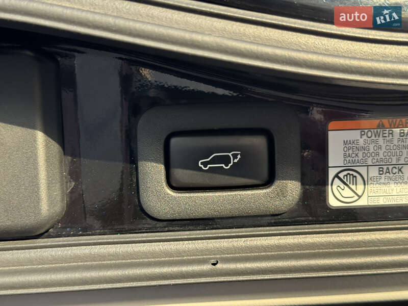 Внедорожник / Кроссовер Toyota Land Cruiser 2017 в Николаеве