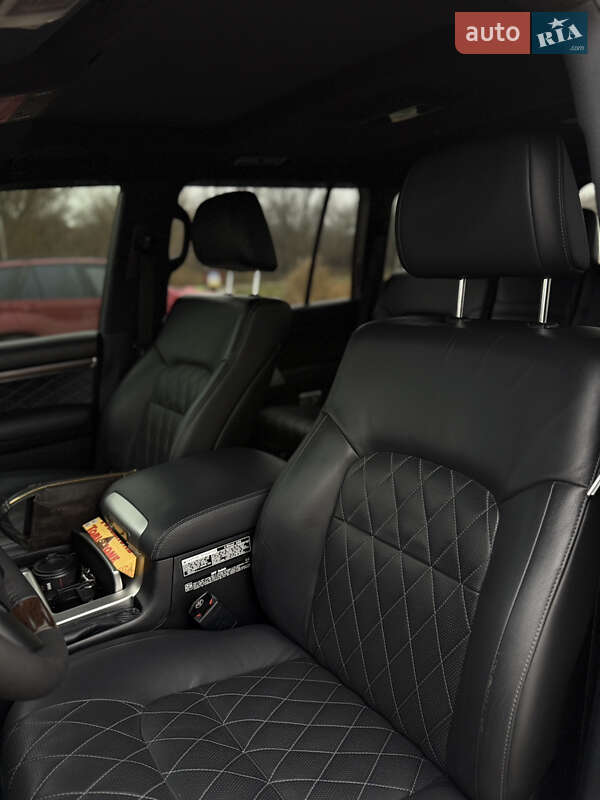 Внедорожник / Кроссовер Toyota Land Cruiser 2018 в Балте фото 7 Внедорожник / Кроссовер Toyota Land Cruiser 2018 в Балте