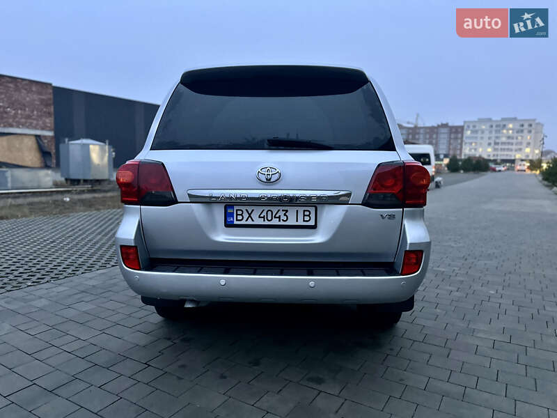 Внедорожник / Кроссовер Toyota Land Cruiser 2008 в Хмельницком