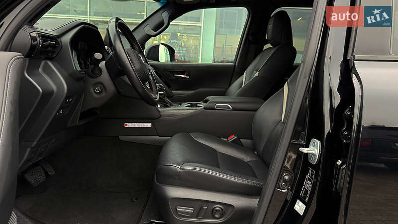 Внедорожник / Кроссовер Toyota Land Cruiser 2023 в Ровно фото 12 Внедорожник / Кроссовер Toyota Land Cruiser 2023 в Ровно