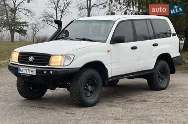 Внедорожник / Кроссовер Toyota Land Cruiser 1998 в Чугуеве