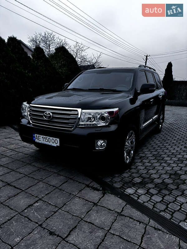 Внедорожник / Кроссовер Toyota Land Cruiser 2012 в Каменском фото 7 Внедорожник / Кроссовер Toyota Land Cruiser 2012 в Каменском