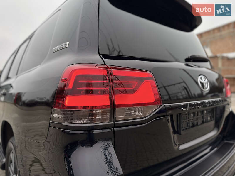 Внедорожник / Кроссовер Toyota Land Cruiser 2020 в Черновцах фото 113 Внедорожник / Кроссовер Toyota Land Cruiser 2020 в Черновцах